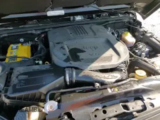 2018 Jeep Wrangler Rubicon Recon with VIN 1C4BJWCG4JL842972, listed as a Copart auction lot 80024895 with 55,100 mi miles and Salvage title. Bid and sale history available at DreamBid. Image 17.