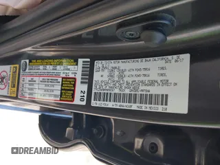 2017 Toyota Tacoma SR5 with VIN 3TMCZ5AN0HM098367, listed as a IAAI auction lot 42299298 with 69,770 mi miles and . Bid and sale history available at DreamBid. Image 9.