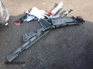 2003 Honda Odyssey EX-L с VIN 2HKRL18033H501741, выставлен на аукционе Copart как лот 60496865 с пробегом Не указан миль и Списание • Salvage title. История ставок и продаж доступна на DreamBid. Изображение 13.