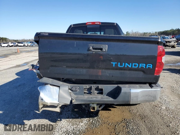 2015 Toyota Tundra SR z VIN 5TFRM5F18FX083511, wystawiony jako Copart lot #46325655 z przebiegiem 82 982 mil mil oraz Szkoda całkowita • Salvage title. Historia ofert i sprzedaży dostępna na DreamBid. Obrazek 6.