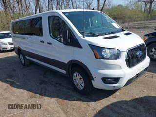 2024 Ford Transit Passenger XL with VIN 1FBAX2YG4RKA02384, listed as a IAAI auction lot 41924074 with 30,122 mi miles. Bid and sale history available at carsss.com. Image 1.