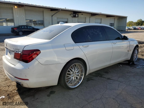 2013 BMW 7 Series 750Li xDrive with VIN WBAYF8C54DD140149, listed as a Copart auction lot 74336684 with 86,555 mi miles and Salvage Title. Bid and sale history available at carsss.com. Image 3.
