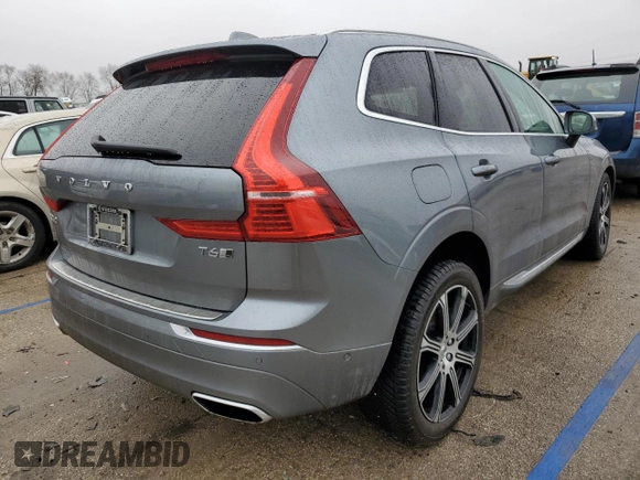 2018 Volvo XC60 Inscription with VIN LYVA22RL2JB109930, listed as a Copart auction lot 84830384 with 64,318 mi miles and Salvage Title. Bid and sale history available at DreamBid. Image 3.