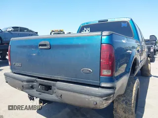 2002 Ford F-250 XL с VIN 1FTNW21FX2ED61521, выставлен на аукционе IAAI как лот 42238542 с пробегом Не указан миль и . История ставок и продаж доступна на DreamBid. Изображение 4.