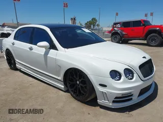 2006 Bentley Flying Spur with VIN SCBBR53W76C032269, listed as a IAAI auction lot 42616257 with Not provided miles and . Bid and sale history available at DreamBid. Image 1.