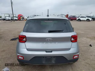 2024 Hyundai Venue SEL with VIN KMHRC8A3XRU311992, listed as a IAAI auction lot 41922401 with 12,904 mi miles and . Bid and sale history available at DreamBid. Image 17.