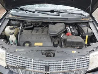 2009 Lincoln MKX with VIN 2LMDU88C99BJ07207, listed as a IAAI auction lot 41300392 with 218,185 mi miles. Bid and sale history available at carsss.com. Image 10.