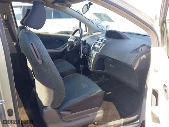 2008 Toyota Yaris with VIN JTDJT923885191561, listed as a IAAI auction lot 42018083 with 228,090 mi miles. Bid and sale history available at carsss.com. Image 5.