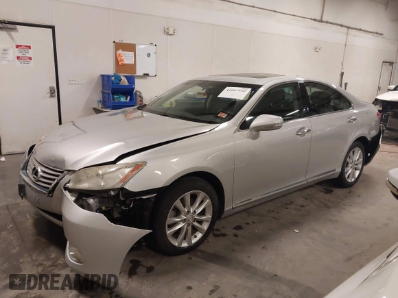 2010 Lexus ES 330 with VIN JTHBK1EG9A2384430, listed as a IAAI auction lot 41947592 with 126,296 mi miles and . Bid and sale history available at DreamBid. Image 19.