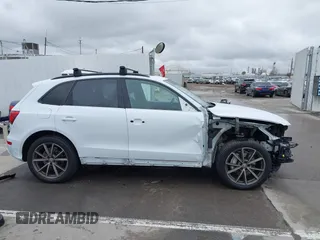 2016 Audi Q5 Premium Plus with VIN WA1D7AFP6GA004866, listed as a IAAI auction lot 41794107 with 66,186 mi miles. Bid and sale history available at carsss.com. Image 14.