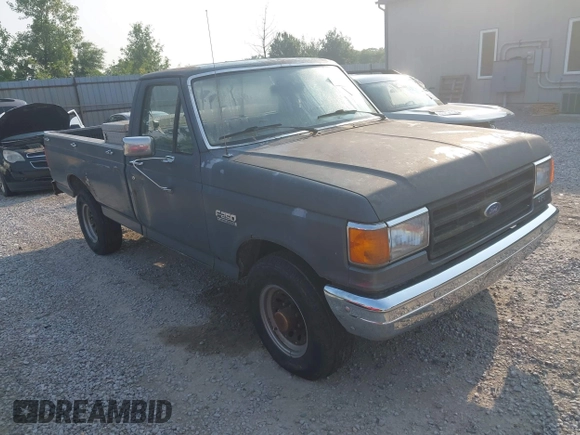 1987 Ford F-250 with VIN 1FTFF25N7HPA33055, listed as a IAAI auction lot 42492336 with 457,819 mi miles and . Bid and sale history available at DreamBid. Image 1.
