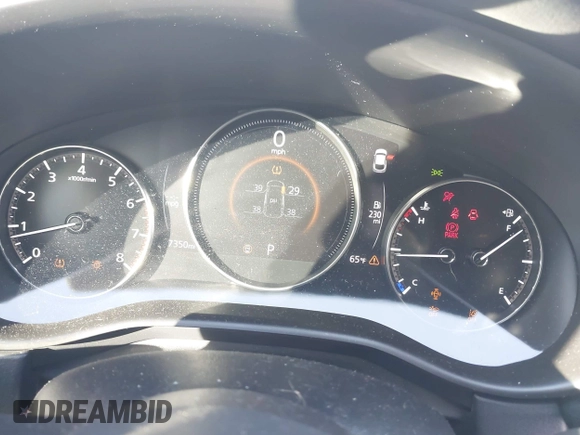 2024 Mazda CX-30 Carbon Edition with VIN 3MVDMBXY6RM649856, listed as a IAAI auction lot 41488913 with 7,350 mi miles and . Bid and sale history available at DreamBid. Image 7.