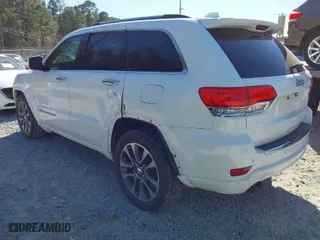 2017 Jeep Grand Cherokee Overland with VIN 1C4RJECG2HC762007, listed as a IAAI auction lot 41845048 with 80,285 mi miles. Bid and sale history available at carsss.com. Image 3.