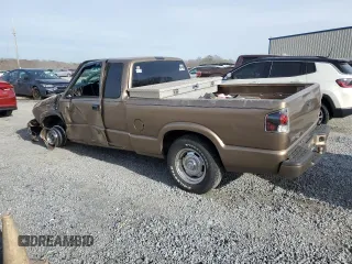 2003 GMC Sonoma SLS with VIN 1GTCS19X538182443, listed as a Copart auction lot 84875374 with 0 mi miles and Salvage Title. Bid and sale history available at carsss.com. Image 2.