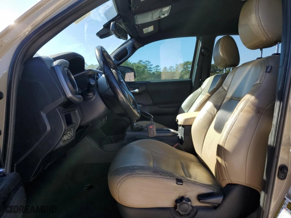 2018 Toyota Tacoma SR5 with VIN 3TMAZ5CNXJM066195, listed as a Copart auction lot 80788714 with 100,638 mi miles and Salvage Title. Bid and sale history available at carsss.com. Image 7.