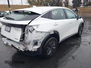 2024 Nissan ARIYA Evolve+ z VIN JN1BF0BAXRM435453, wystawiony jako IAAI lot #41745123 z przebiegiem 5 565 mil mil oraz . Historia ofert i sprzedaży dostępna na DreamBid. Obrazek 4.