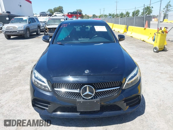 2020 Mercedes-Benz C 300 с VIN WDDWF8DB7LR561868, выставлен на аукционе IAAI как лот 42311129 с пробегом 32 038 миль миль и . История ставок и продаж доступна на DreamBid. Изображение 12.