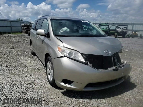 2015 Toyota Sienna LE AAS with VIN 5TDKK3DC8FS582699, listed as a Copart auction lot 56682415 with 195,915 mi miles and Salvage title. Bid and sale history available at DreamBid. Image 14.