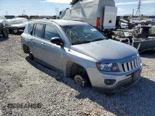 2017 Jeep Compass Sport with VIN 1C4NJCBA7HD123891, listed as a Copart auction lot 43081425 with 93,238 mi miles and Salvage Title. Bid and sale history available at carsss.com. Image 4.