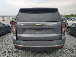 2022 Chevrolet Suburban LT with VIN 1GNSKCKD0NR322362, listed as a Copart auction lot 59576405 with 55,244 mi miles and Salvage title. Bid and sale history available at DreamBid. Image 6.