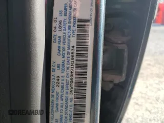 2001 Volkswagen Jetta с VIN 3VWTG69M91M196534, выставлен на аукционе Copart как лот 48402495 с пробегом 155 200 миль миль и Списание • Salvage title. История ставок и продаж доступна на DreamBid. Изображение 12.