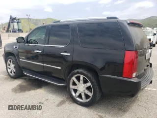 2007 Cadillac Escalade z VIN 1GYEC63847R378548, wystawiony jako Copart lot #54420675 z przebiegiem 189 093 mil mil oraz Szkoda całkowita • Salvage title. Historia ofert i sprzedaży dostępna na DreamBid. Obrazek 2.