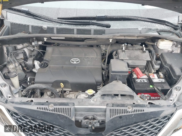 2014 Toyota Sienna SE with VIN 5TDXK3DC4ES434604, listed as a IAAI auction lot 41346434 with 108,633 mi miles and . Bid and sale history available at DreamBid. Image 10.