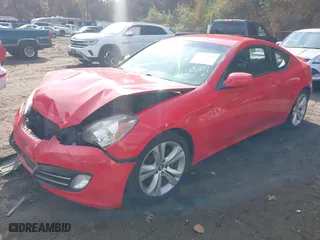 2010 Hyundai Genesis Coupe Grand Touring with VIN KMHHU6KH8AU014991, listed as a IAAI auction lot 40725251 with 116,051 mi miles. Bid and sale history available at carsss.com. Image 2.