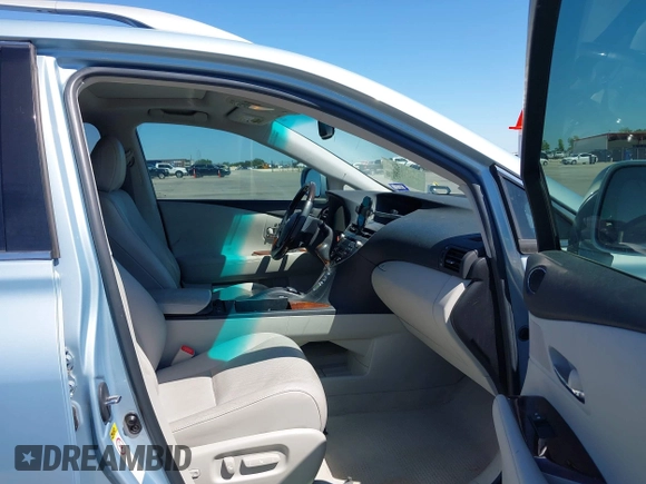 2010 Lexus RX 350 z VIN 2T2ZK1BA4AC039271, wystawiony jako IAAI lot #42068957 z przebiegiem 126 298 mil mil oraz . Historia ofert i sprzedaży dostępna na DreamBid. Obrazek 5.