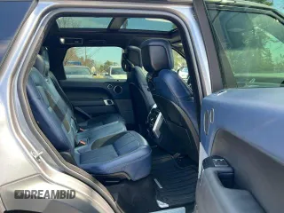 2021 Land Rover Range Rover Sport HSE Dynamic with VIN SALWR2SE7MA770385, listed as a Copart auction lot 65031355 with 128,420 mi miles and Clean title. Bid and sale history available at DreamBid. Image 6.