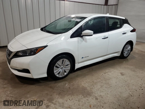 2018 Nissan LEAF S with VIN 1N4AZ1CP6JC311673, listed as a Copart auction lot 54457335 with 52,693 mi miles and Clean Title. Bid and sale history available at DreamBid. Image 1.