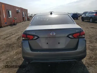 2020 Nissan Versa SV z VIN 3N1CN8EV2LL914312, wystawiony jako Copart lot #54200315 z przebiegiem 45 523 mil mil oraz Szkoda całkowita • Salvage title. Historia ofert i sprzedaży dostępna na DreamBid. Obrazek 6.