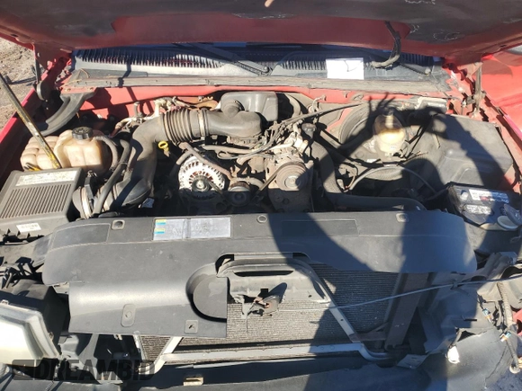 2006 Chevrolet Silverado 1500 Work Truck with VIN 1GCEC19X86Z227654, listed as a Copart auction lot 42624735 with 401,008 mi miles and Salvage Title. Bid and sale history available at carsss.com. Image 12.