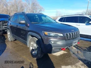 2019 Jeep Cherokee Trailhawk Elite with VIN 1C4PJMBX9KD369142, listed as a IAAI auction lot 41337108 with 66,780 mi miles. Bid and sale history available at carsss.com. Image 1.