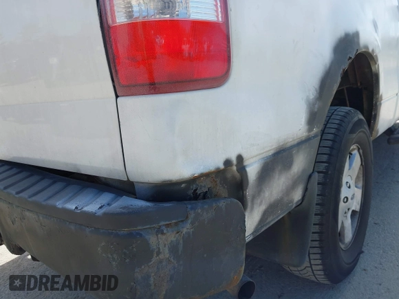 2007 Ford F-150 STX with VIN 1FTRX14W57NA64653, listed as a IAAI auction lot 42168578 with 155,833 mi miles and . Bid and sale history available at DreamBid. Image 6.