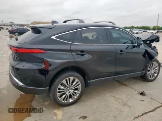 2023 Toyota Venza LE z VIN JTEAAAAH0PJ144787, wystawiony jako Copart lot #53558035 z przebiegiem 19 157 mil mil oraz Szkoda całkowita • Salvage title. Historia ofert i sprzedaży dostępna na DreamBid. Obrazek 3.