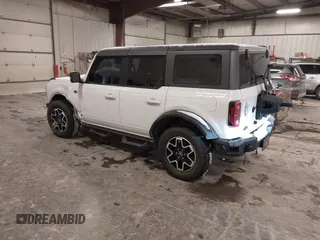 2021 Ford Bronco with VIN 1FMEE5DP6MLA71957, listed as a IAAI auction lot 41587072 with 42,896 mi miles and . Bid and sale history available at DreamBid. Image 3.
