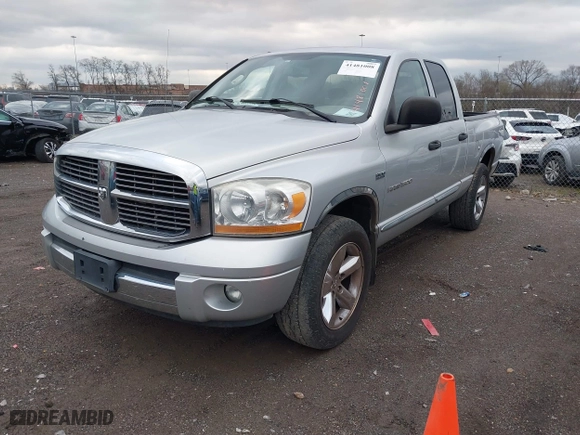 2006 Dodge Ram 1500 SLT with VIN 1D7HU18206S598113, listed as a IAAI auction lot 41481008 with 175,759 mi miles. Bid and sale history available at carsss.com. Image 17.