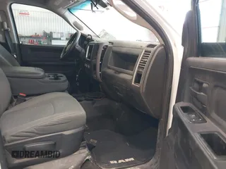 2014 Ram 2500 Tradesman with VIN 3C6UR5HJ6EG243386, listed as a IAAI auction lot 42530439 with 229,689 mi miles and . Bid and sale history available at DreamBid. Image 5.