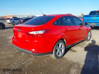 2013 Ford Focus SE with VIN 1FADP3F27DL133405, listed as a IAAI auction lot 41063724 with 112,508 mi miles. Bid and sale history available at carsss.com. Image 4.