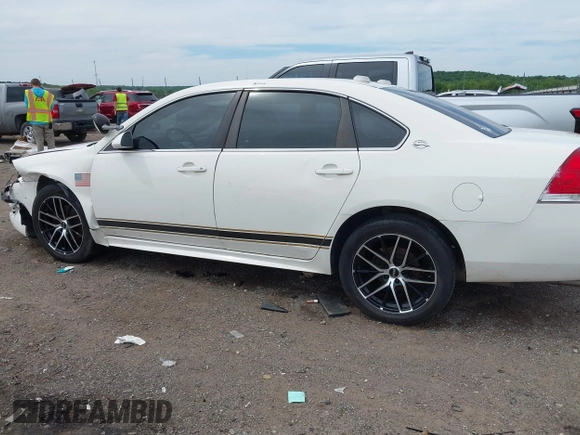 2009 Chevrolet Impala Police Police z VIN 2G1WS57M391223945, wystawiony jako IAAI lot #42188929 z przebiegiem 122 181 mil mil oraz . Historia ofert i sprzedaży dostępna na DreamBid. Obrazek 15.