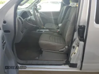 2016 Nissan Frontier S z VIN 1N6BD0CTXGN721651, wystawiony jako Copart lot #59358615 z przebiegiem 179 617 mil mil oraz Szkoda całkowita • Salvage title. Historia ofert i sprzedaży dostępna na DreamBid. Obrazek 7.