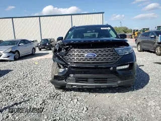 2024 Ford Explorer XLT with VIN 1FMSK7DH6RGA59839, listed as a Copart auction lot 48319795 with 12,070 mi miles and Salvage Title. Bid and sale history available at carsss.com. Image 12.