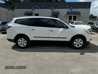 2016 Chevrolet Traverse LS with VIN 1GNKRFED2GJ236027, listed as a Copart auction lot 41712055 with 117,234 mi miles and Salvage Title. Bid and sale history available at carsss.com. Image 13.