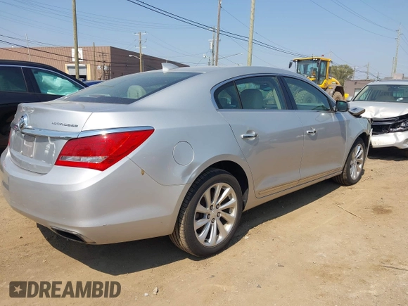 2016 Buick LaCrosse with VIN 1G4GA5G39GF150040, listed as a IAAI auction lot 42492197 with 71,743 mi miles and . Bid and sale history available at DreamBid. Image 4.
