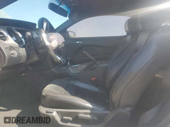 2013 Ford Mustang GT with VIN 1ZVBP8CF2D5283929, listed as a Copart auction lot 53092815 with 112,460 mi miles and Clean title. Bid and sale history available at DreamBid. Image 7.