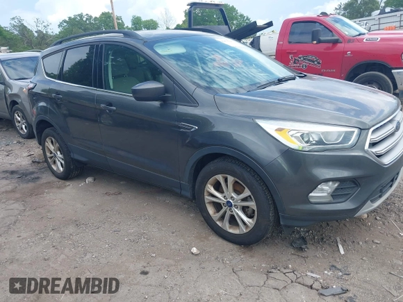 2017 Ford Escape SE with VIN 1FMCU0GD6HUA45583, listed as a IAAI auction lot 42070398 with 222,735 mi miles. Bid and sale history available at carsss.com. Image 1.