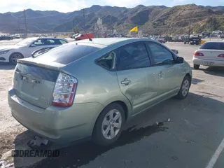 2006 Toyota Prius with VIN JTDKB20U363144411, listed as a IAAI auction lot 41850868 with Not Provided miles. Bid and sale history available at carsss.com. Image 4.