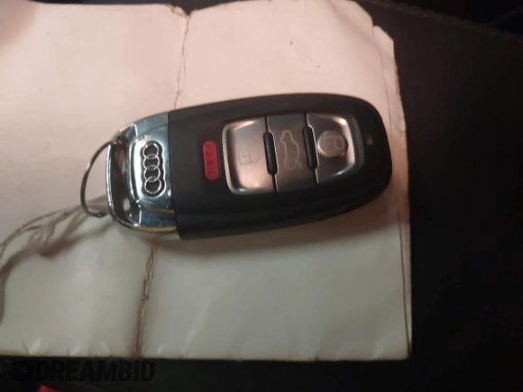 2016 Audi A4 Premium Plus с VIN WAUFFAFL0GN009548, выставлен на аукционе IAAI как лот 41974005 с пробегом 112 969 миль миль и . История ставок и продаж доступна на DreamBid. Изображение 11.
