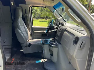 2014 Ford Econoline Cargo Commercial with VIN 1FTSE3EL5EDA40007, listed as a Copart auction lot 64664305 with 213,836 mi miles and Clean title. Bid and sale history available at DreamBid. Image 5.
